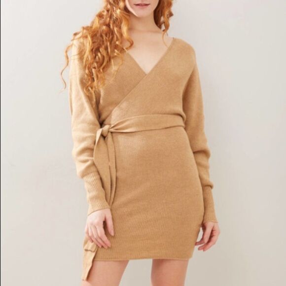 NWT LUSH Belted Sweater Dress Camel S - Picture 1 of 1